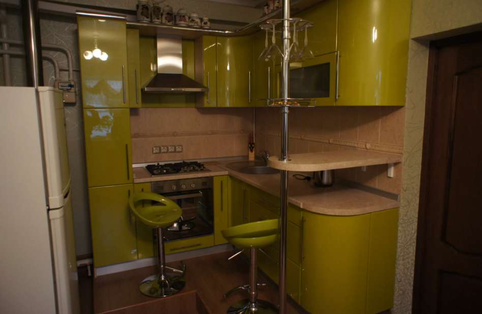 Фото смонтированных нами кухонь 50