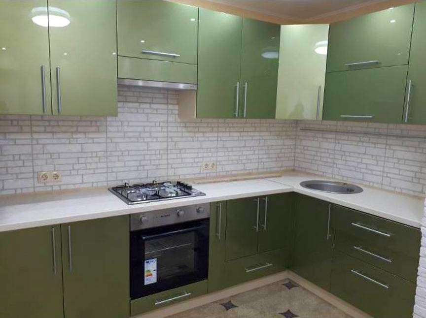 Фото смонтированных нами кухонь 92