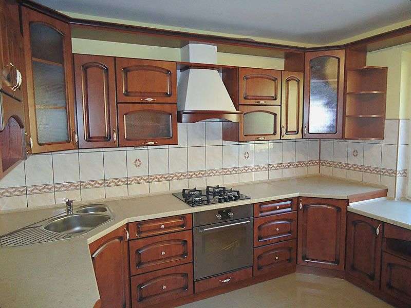 Фото смонтированных нами кухонь 71