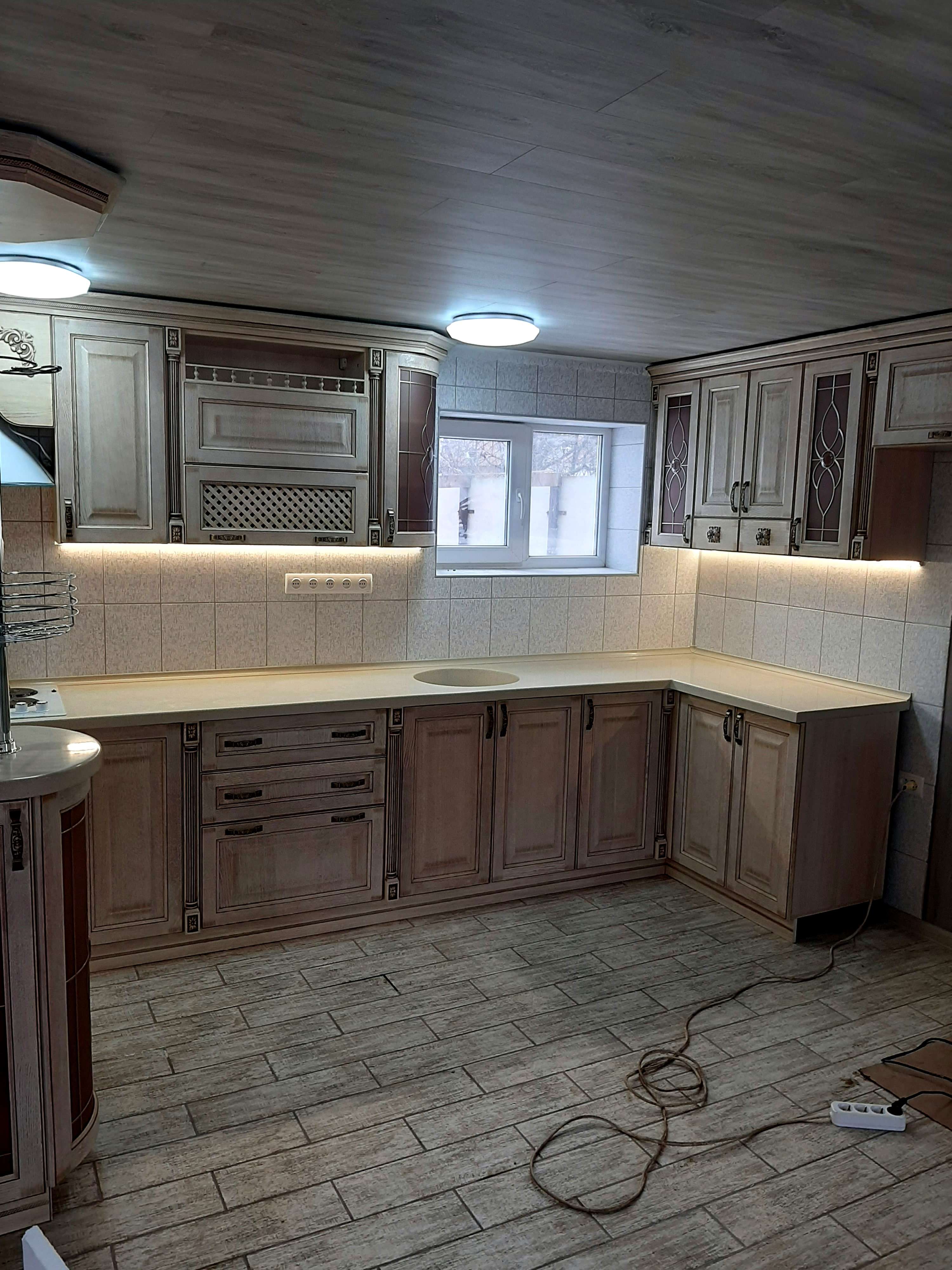 Фото смонтированных нами кухонь 32